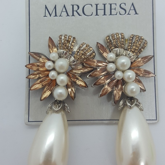 Marchesa Jewelry - Marchesa peal and crystals drop earrings